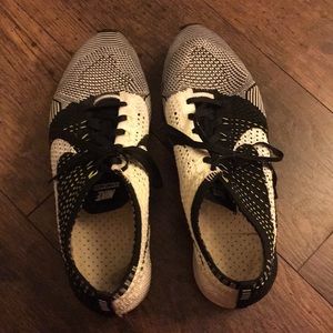Nike Flyknit Racer